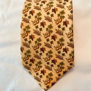 Salvatore Ferragamo luxury silk designer neck tie